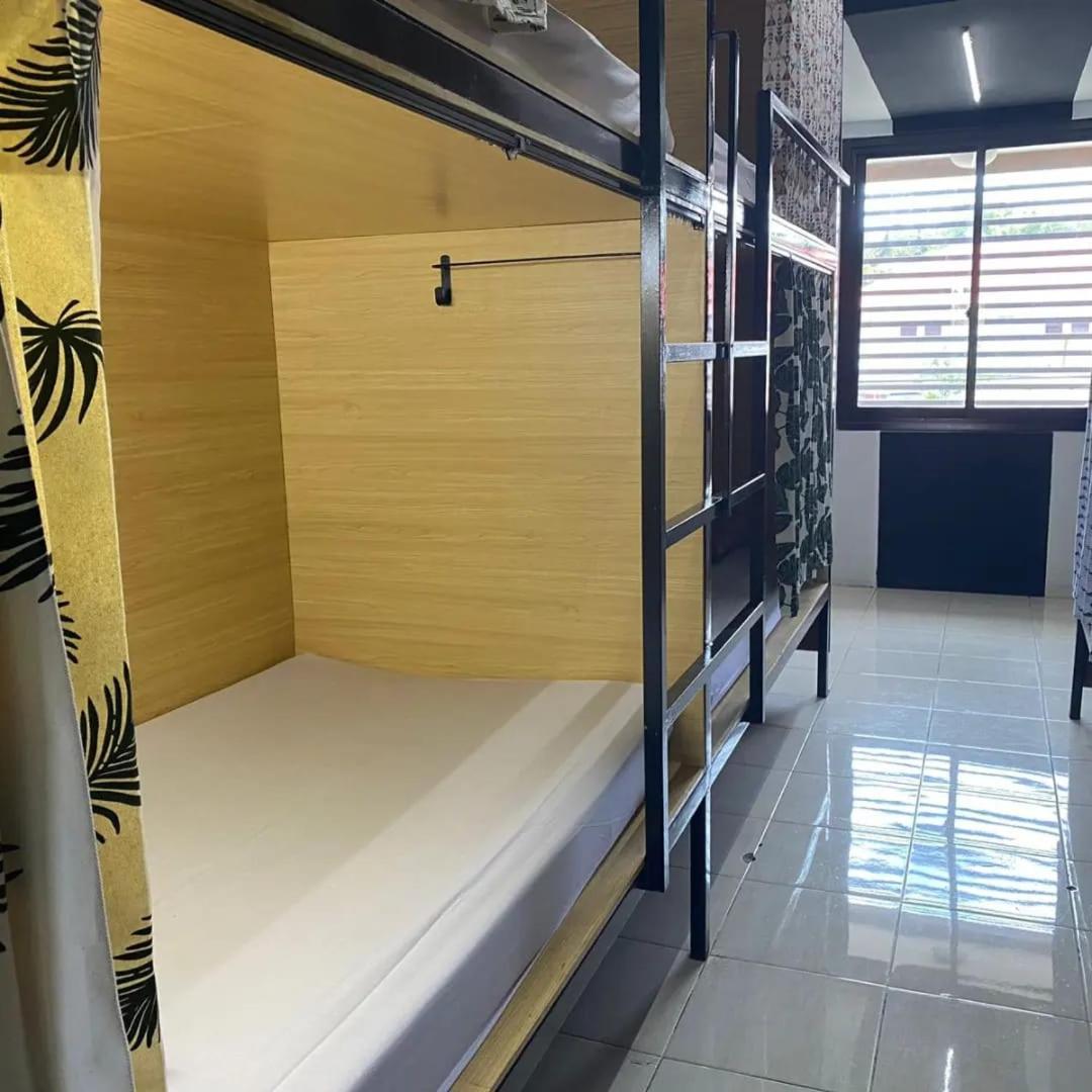 Innbox Hostel Sorong Luaran gambar