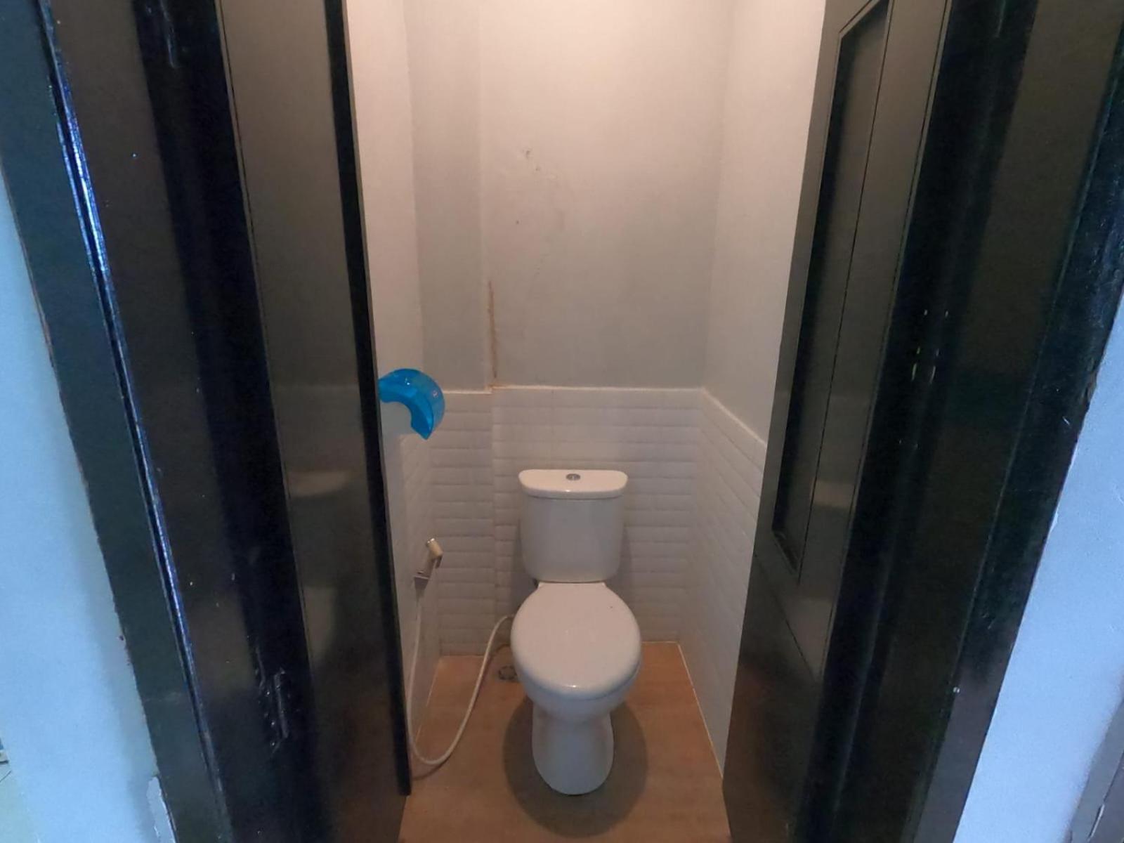 Innbox Hostel Sorong Luaran gambar